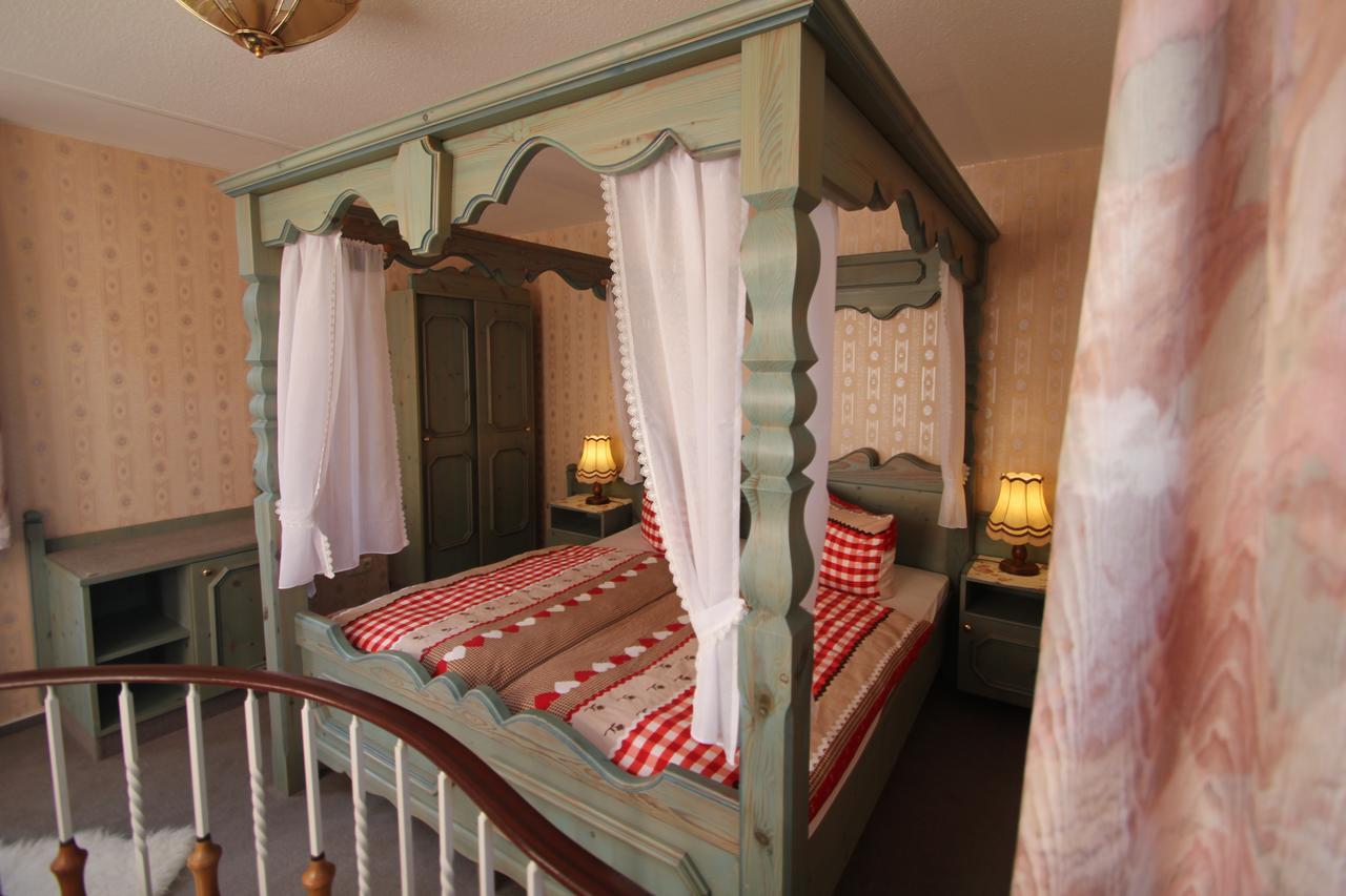 Hotel Schwarzaburg Schwarzburg Extérieur photo