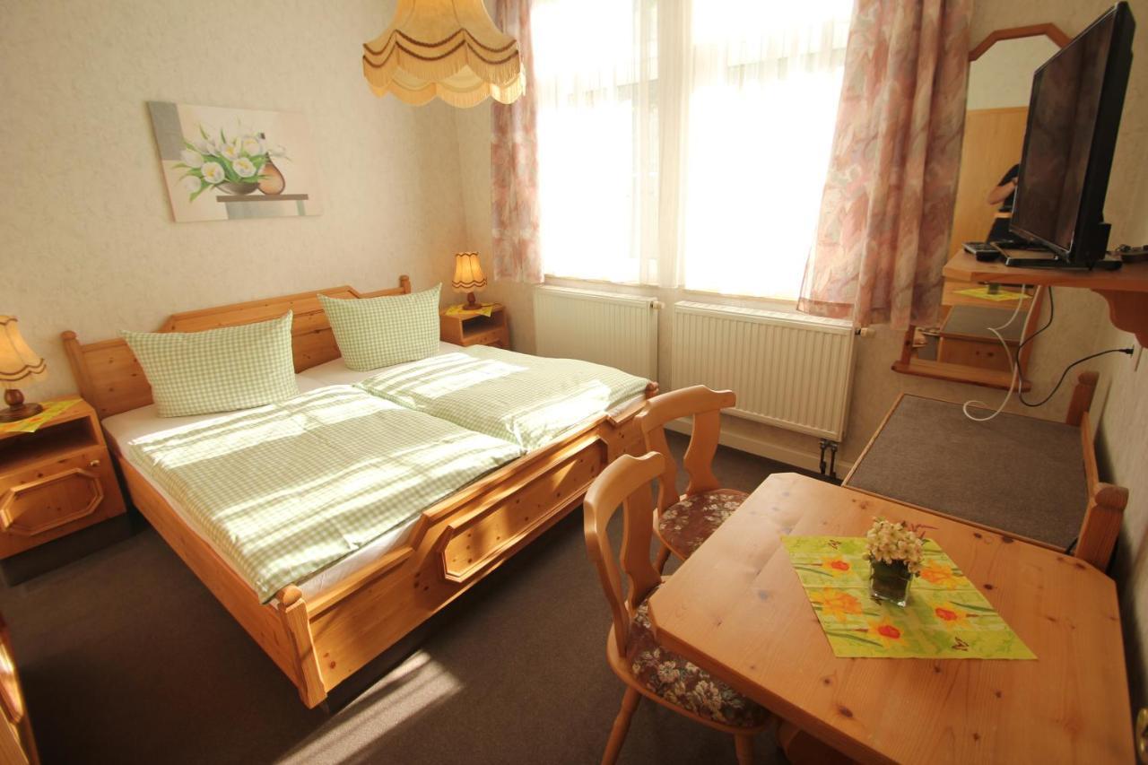 Hotel Schwarzaburg Schwarzburg Extérieur photo
